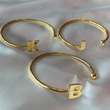 Pulsera con inicial